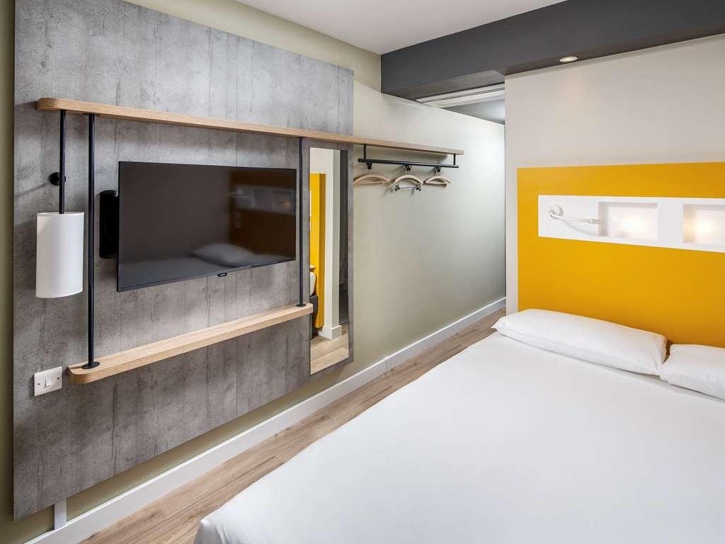 Ibis Budget Суиндън Стая снимка