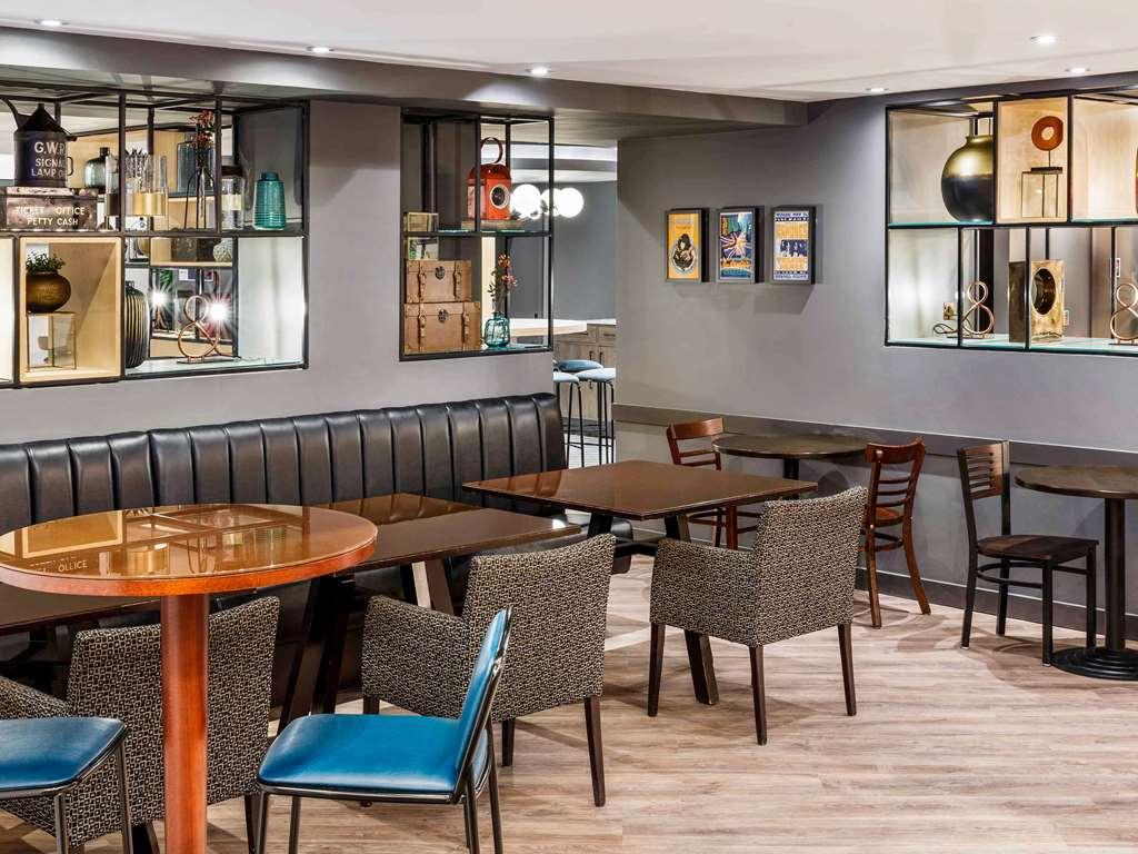 Ibis Budget Суиндън Екстериор снимка